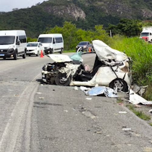 Um Acidente grave na BR-104 mata um homem e deixa outro ferido em Caruaru